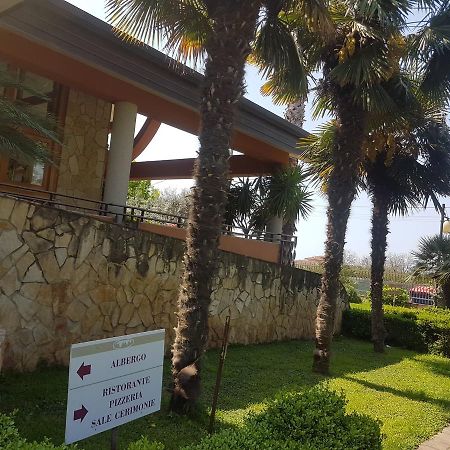 Agriturismo Terre Delle Monache Pontecagnano Zewnętrze zdjęcie